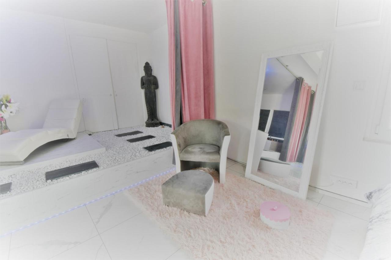 Apartment Jacuzzi Romantique 15 Min Etretat 1 *